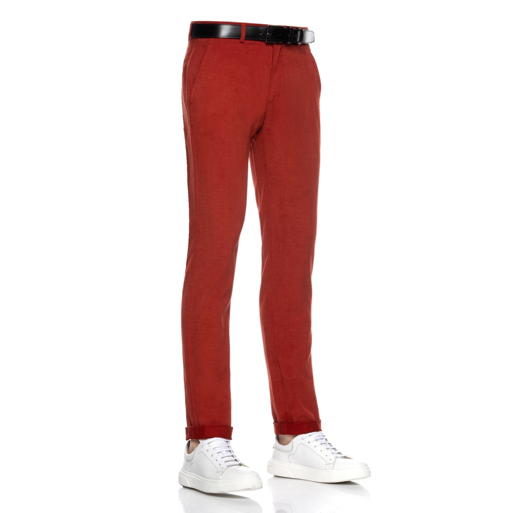 Pantaloni barbati chino caramiziu CH001